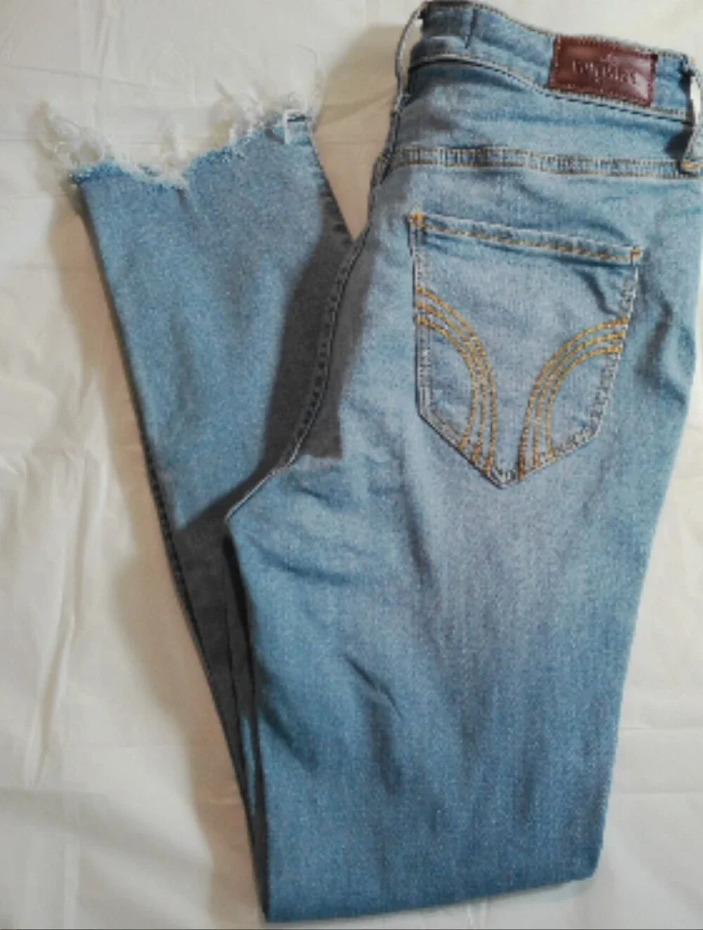 Hollister relaxed boyfriend